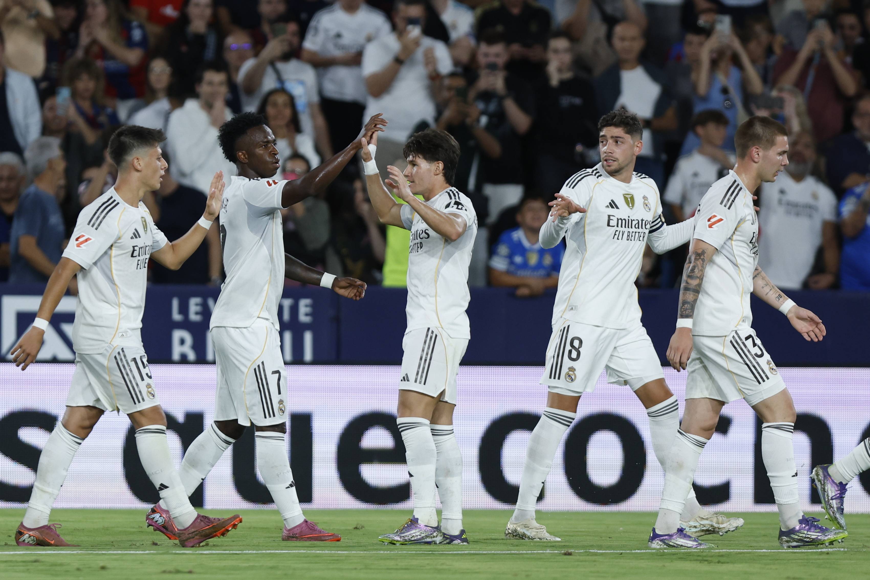 (外代二线)足球——西甲:皇马胜莱万特