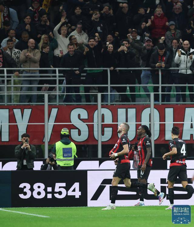 足球 | 意甲：AC米兰胜罗马