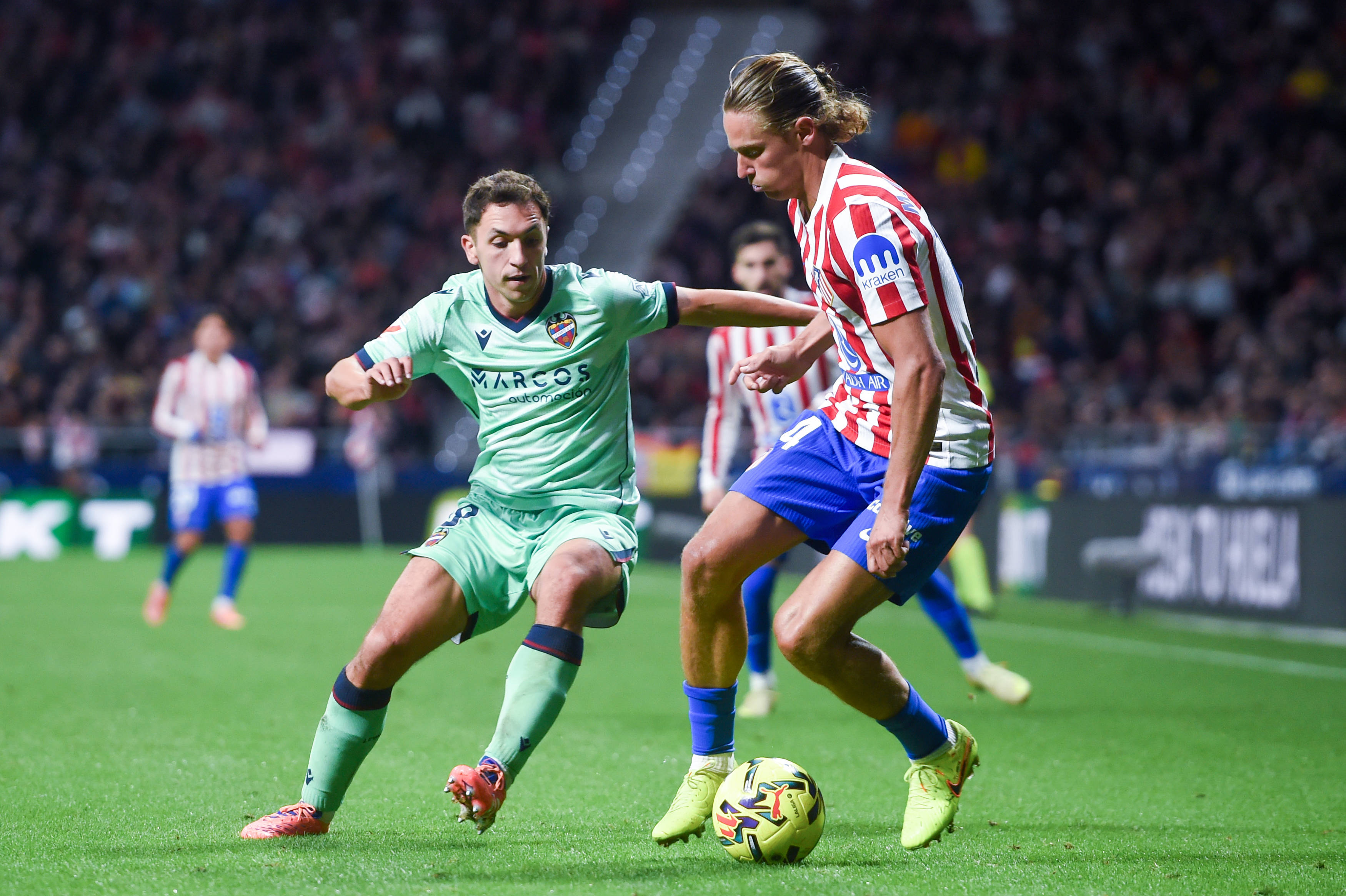 （体育）足球——西甲：马德里竞技战胜莱万特