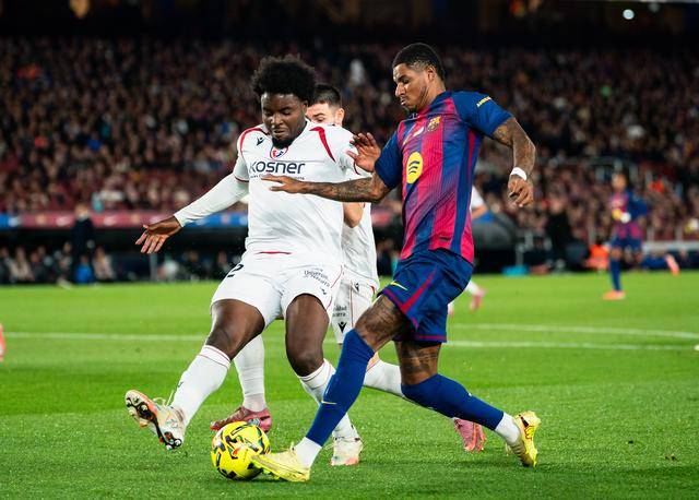 西甲｜巴塞罗那胜奥萨苏纳