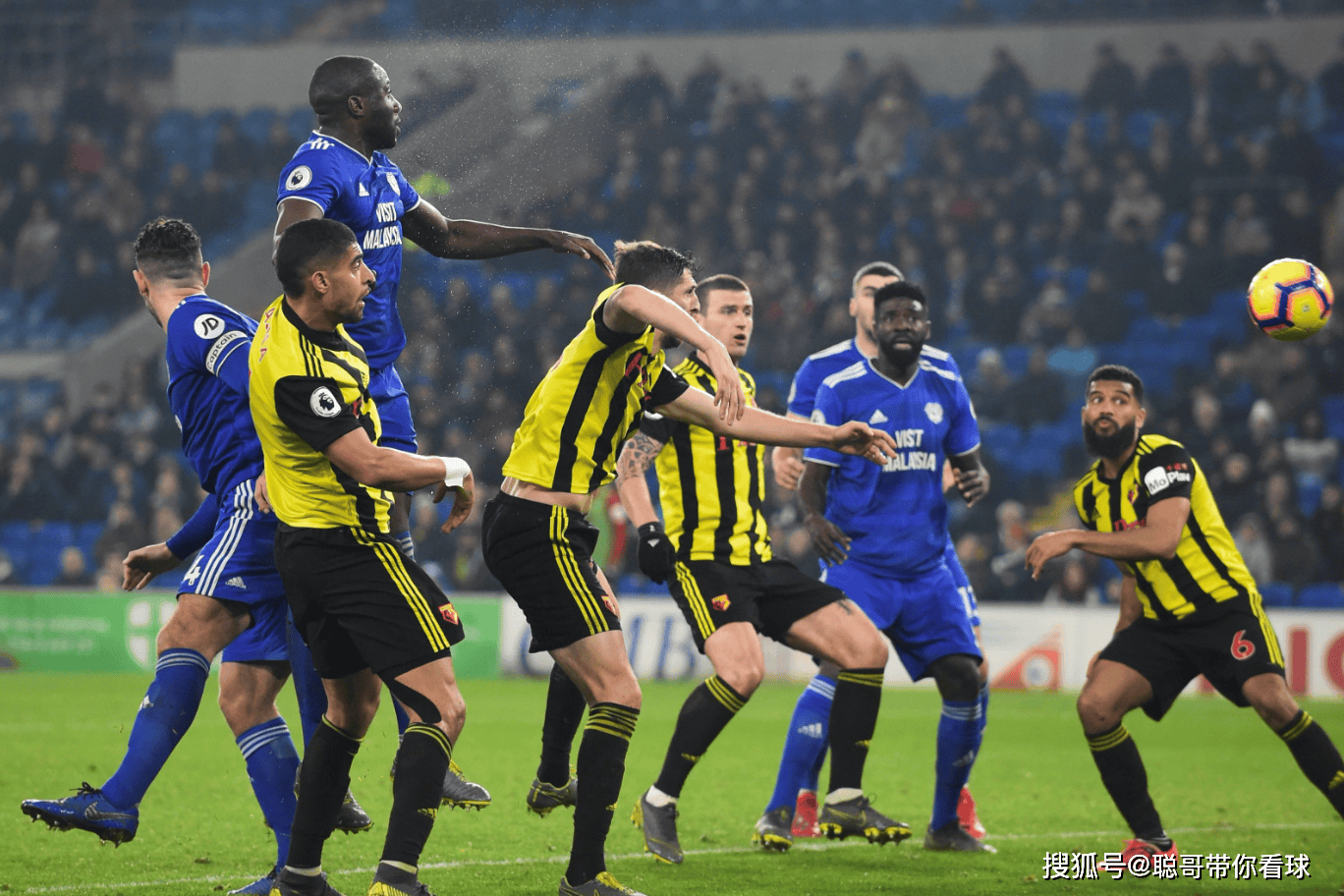 英超联赛，富勒姆VS桑德兰，主场狂龙能否战胜大黑马桑德兰？