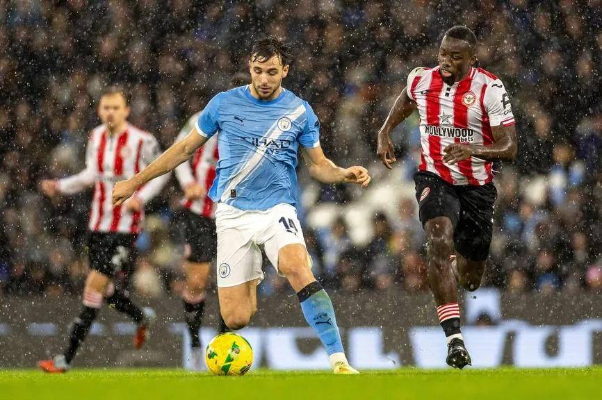 瓜帅点石成金！两大新人坐稳曼城主力 6连胜期间场场首发