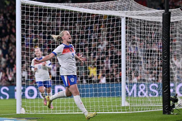 足球｜中国女足不敌英格兰女足