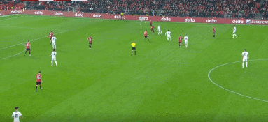 2比0完胜！凯恩梅开二度助英格兰全胜晋级，追平西班牙队纪录