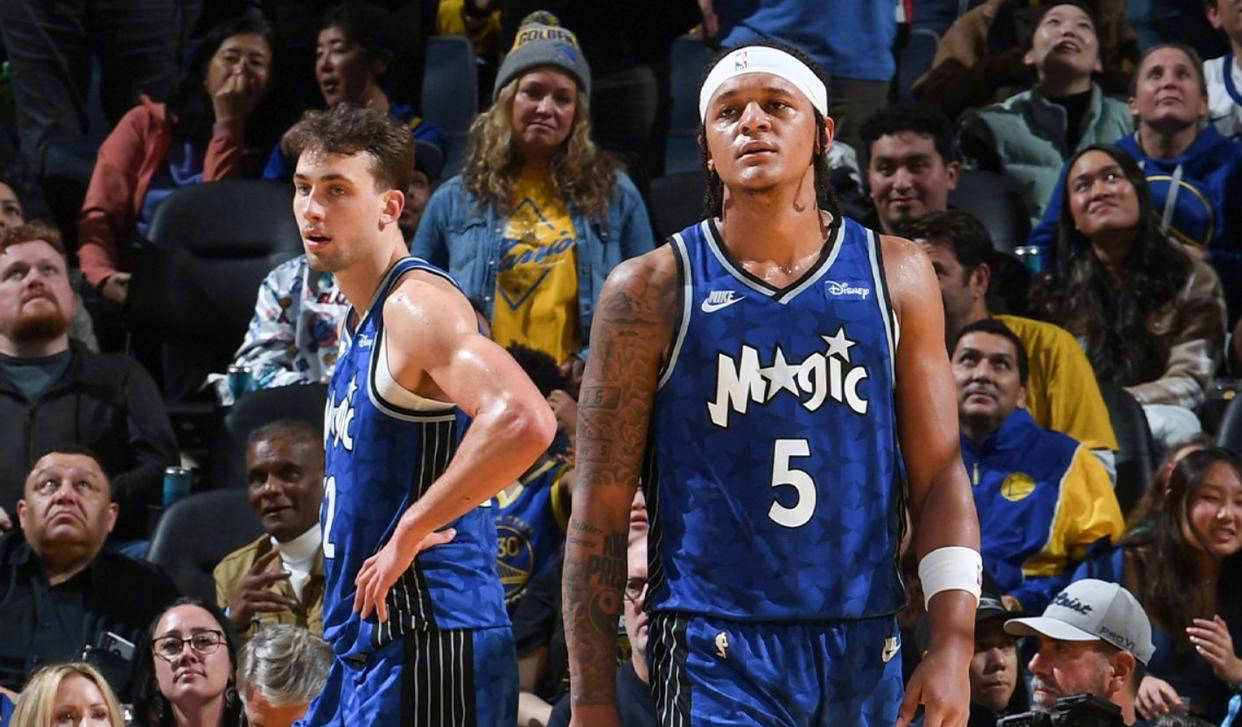 魔术对阵鹈鹕：众伤兵备战，季前赛交锋