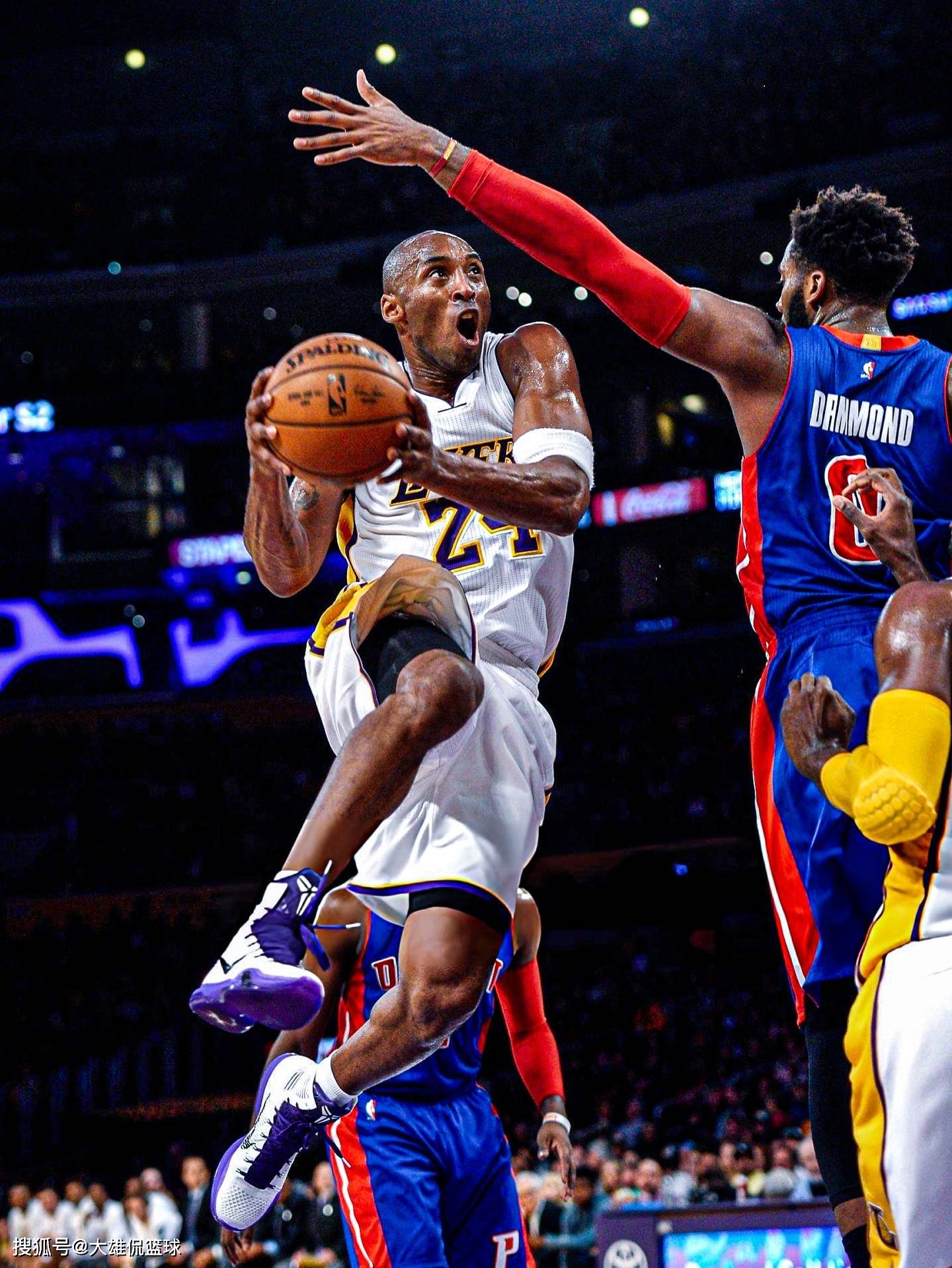 皮尔斯称科比从不是联盟门面，五冠的科比不是，四冠的詹库呢？