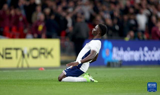 足球——热身赛：英格兰胜威尔士