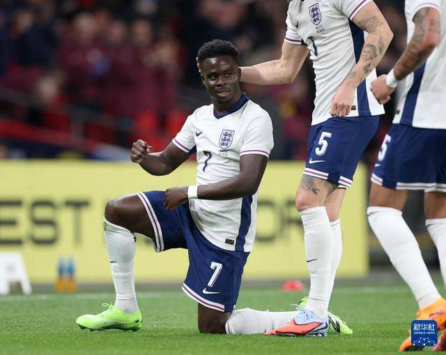 足球——热身赛：英格兰胜威尔士