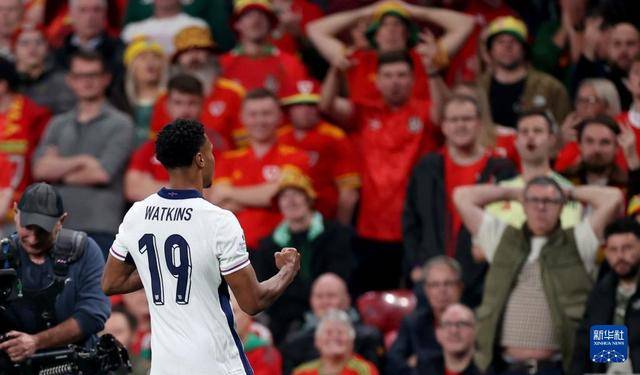 足球——热身赛：英格兰胜威尔士