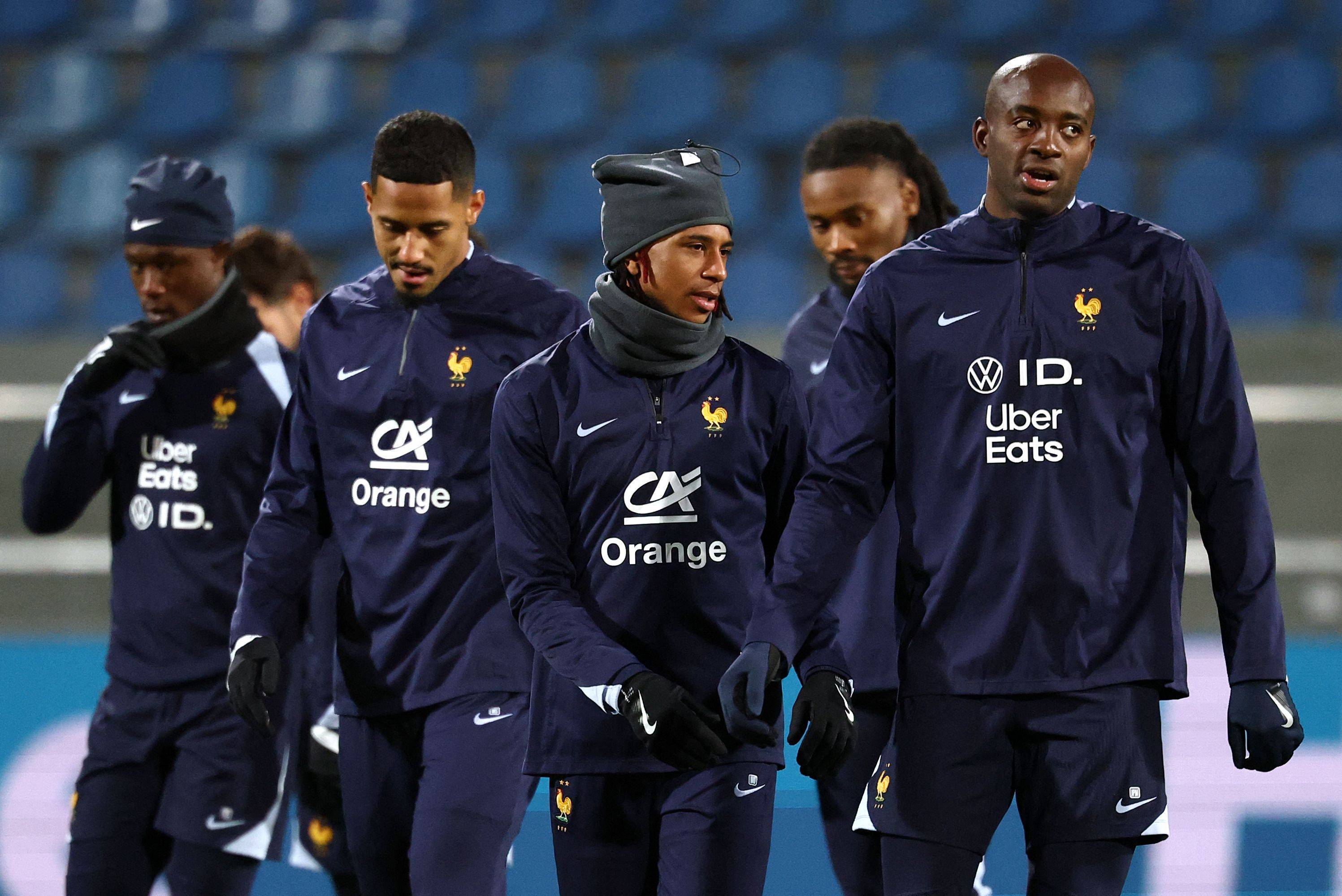 （外代二线）足球——世界杯预选赛：法国队备战