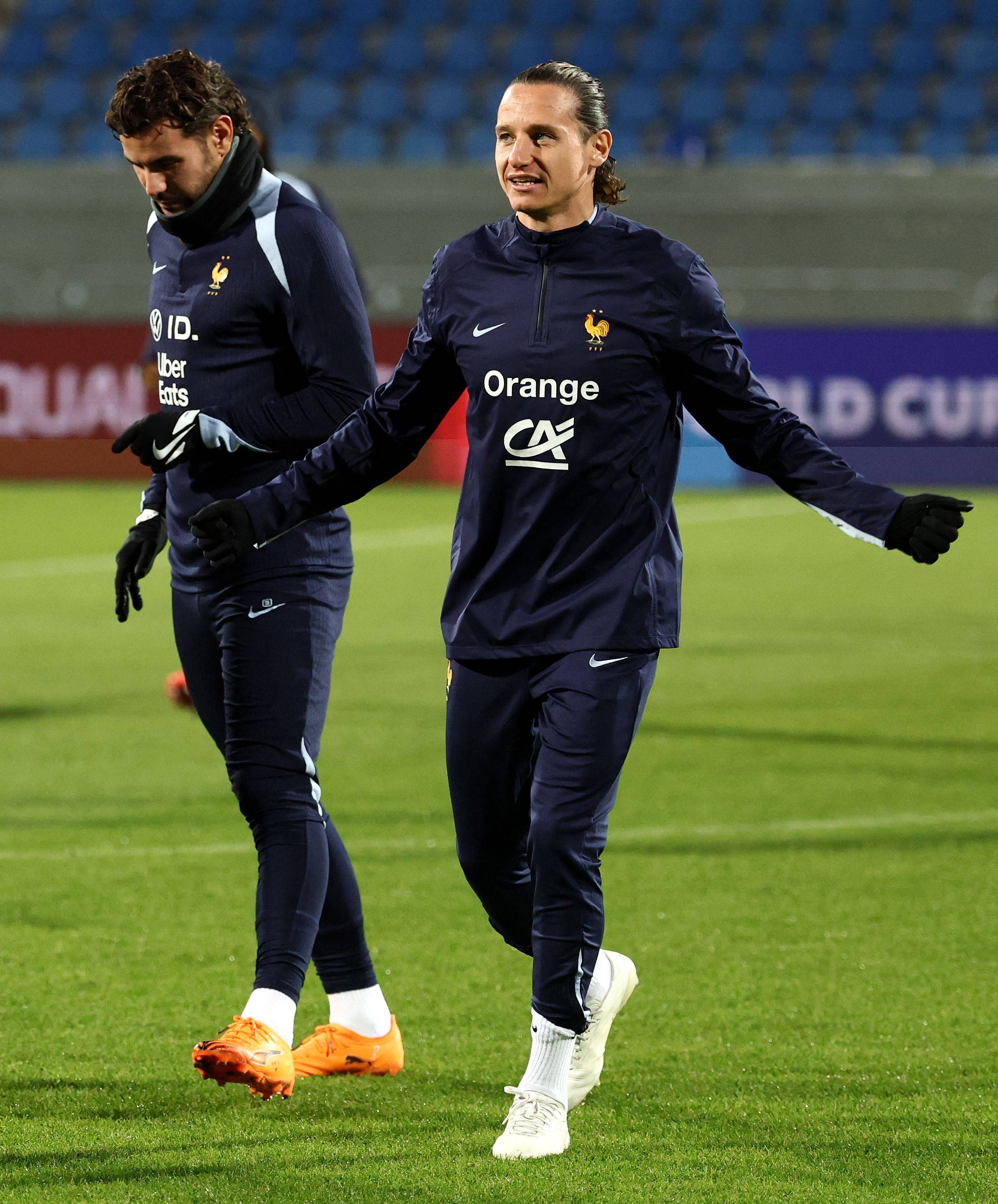 （外代二线）足球——世界杯预选赛：法国队备战