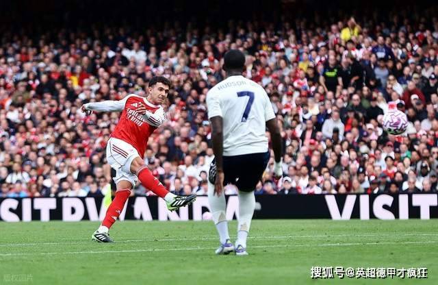 阿森纳苏维门迪在西班牙队的不可替代，他的对抗和长传改变比赛！