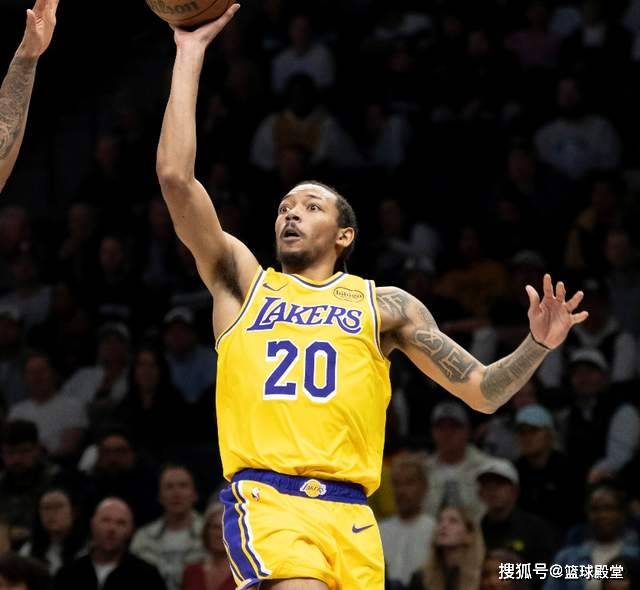 湖人125-101国王迎4利好！东契奇进步，詹姆斯满状态，防守太给力