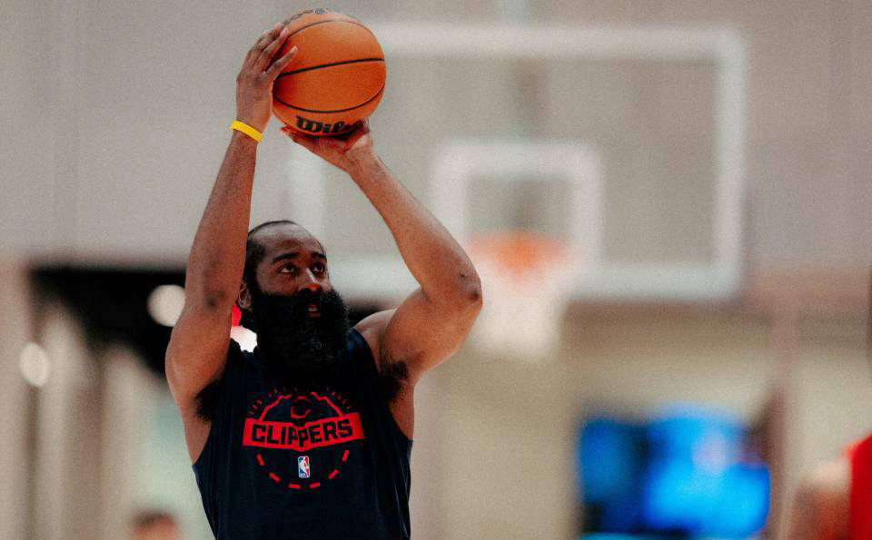 快船球员备战季前赛 集训态度备受关注