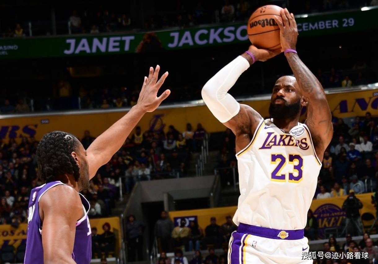 24分大胜国王！詹姆斯证明湖人大错特错，东契奇应跟他学如何争冠