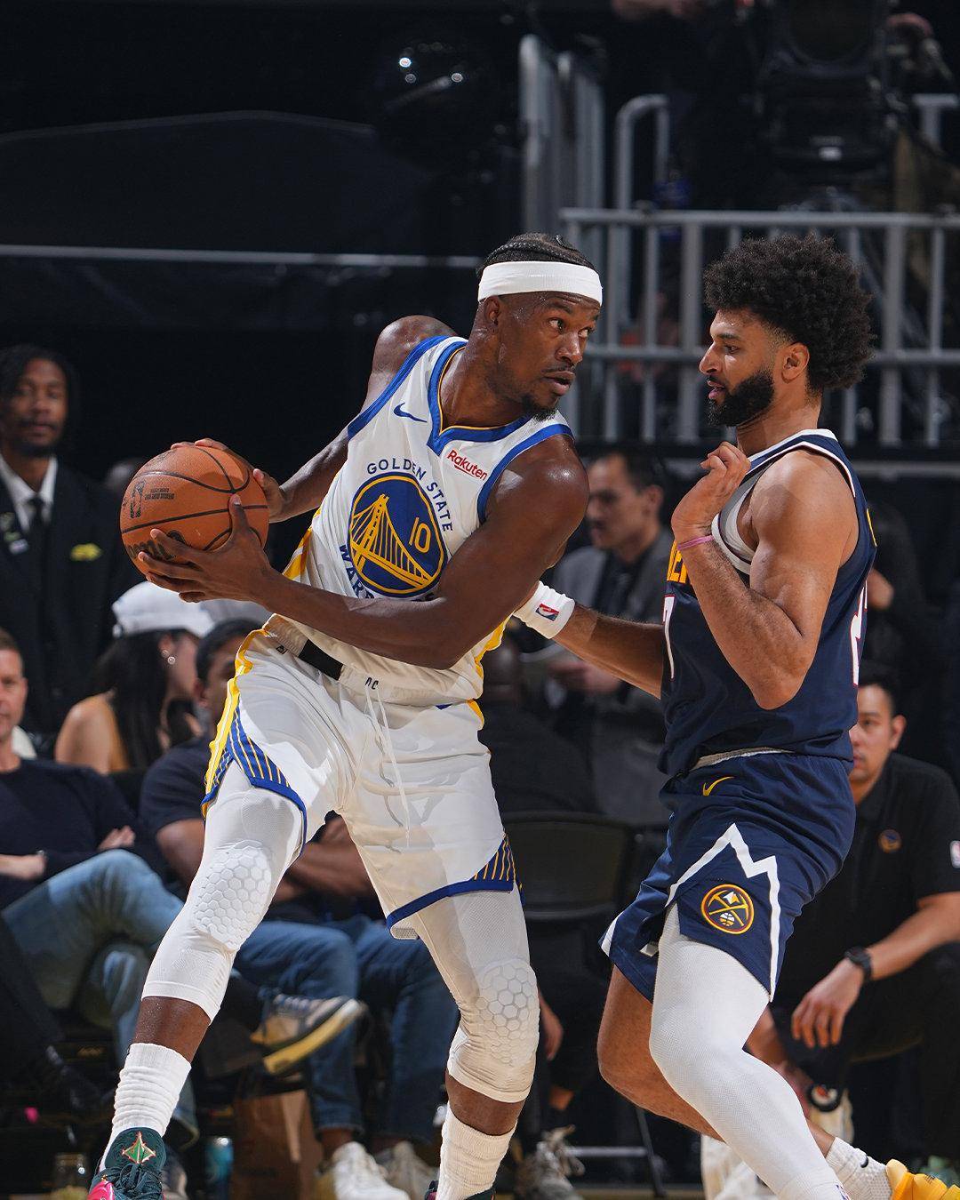 库里42分对飙戈登50分！勇士加时逆转掘金，超远三分绝平太逆天