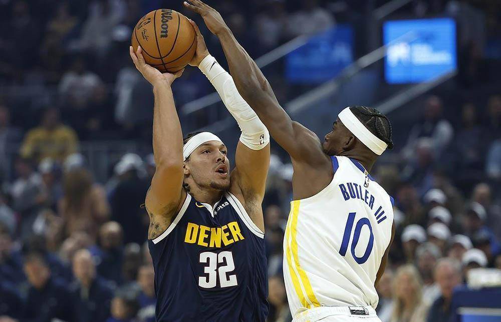 库里42分超远三拖加时，勇士险胜掘金；追梦五号位调防奏效，戈登50分