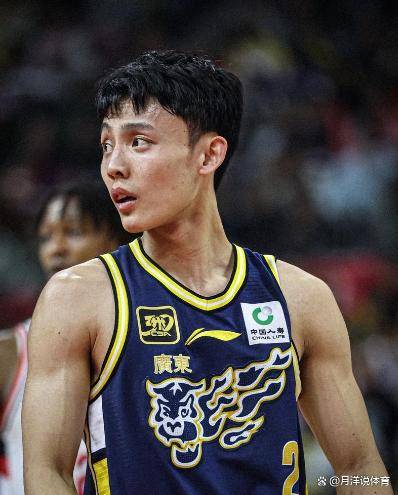 广东87-88输浙江，超远三分绝杀比赛，杜锋固执用人遭球迷怒怼