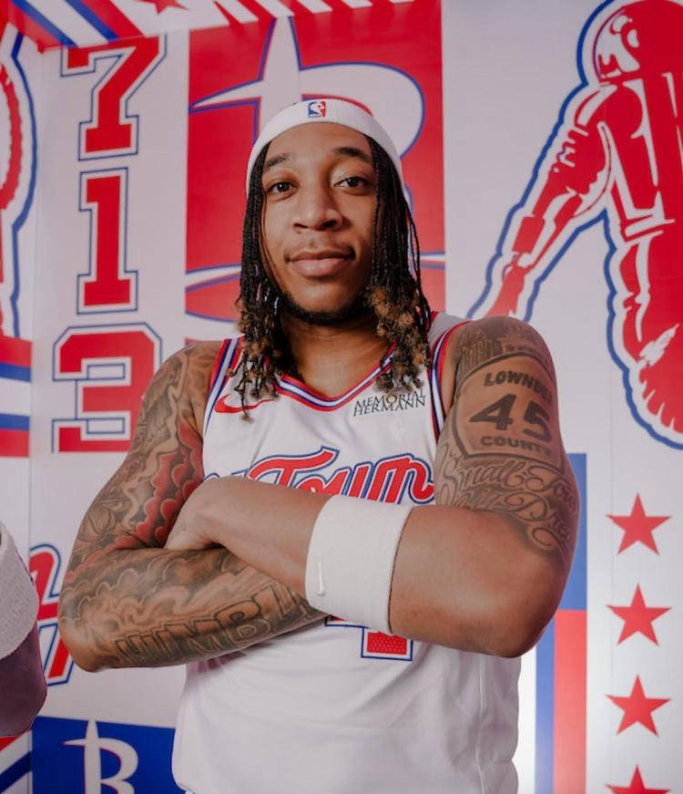 出场8分钟净胜12分！火箭边缘三替补成奇兵，关键数据远超“三巨头”