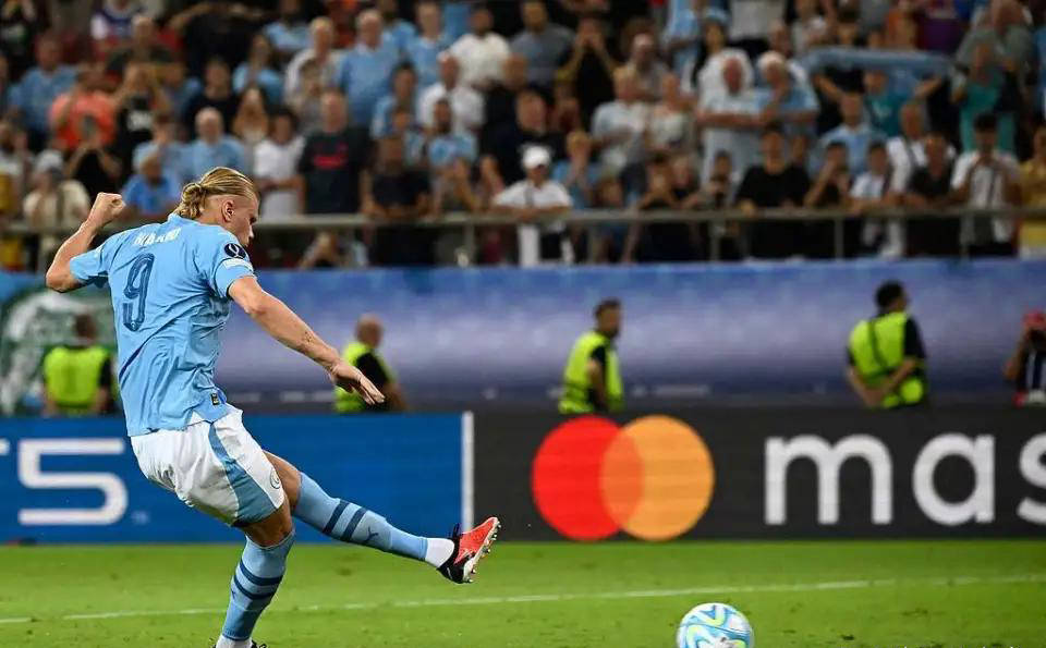 凯恩加盟拜仁以来点球命中率霸榜，哈兰德为何表现略逊一筹？